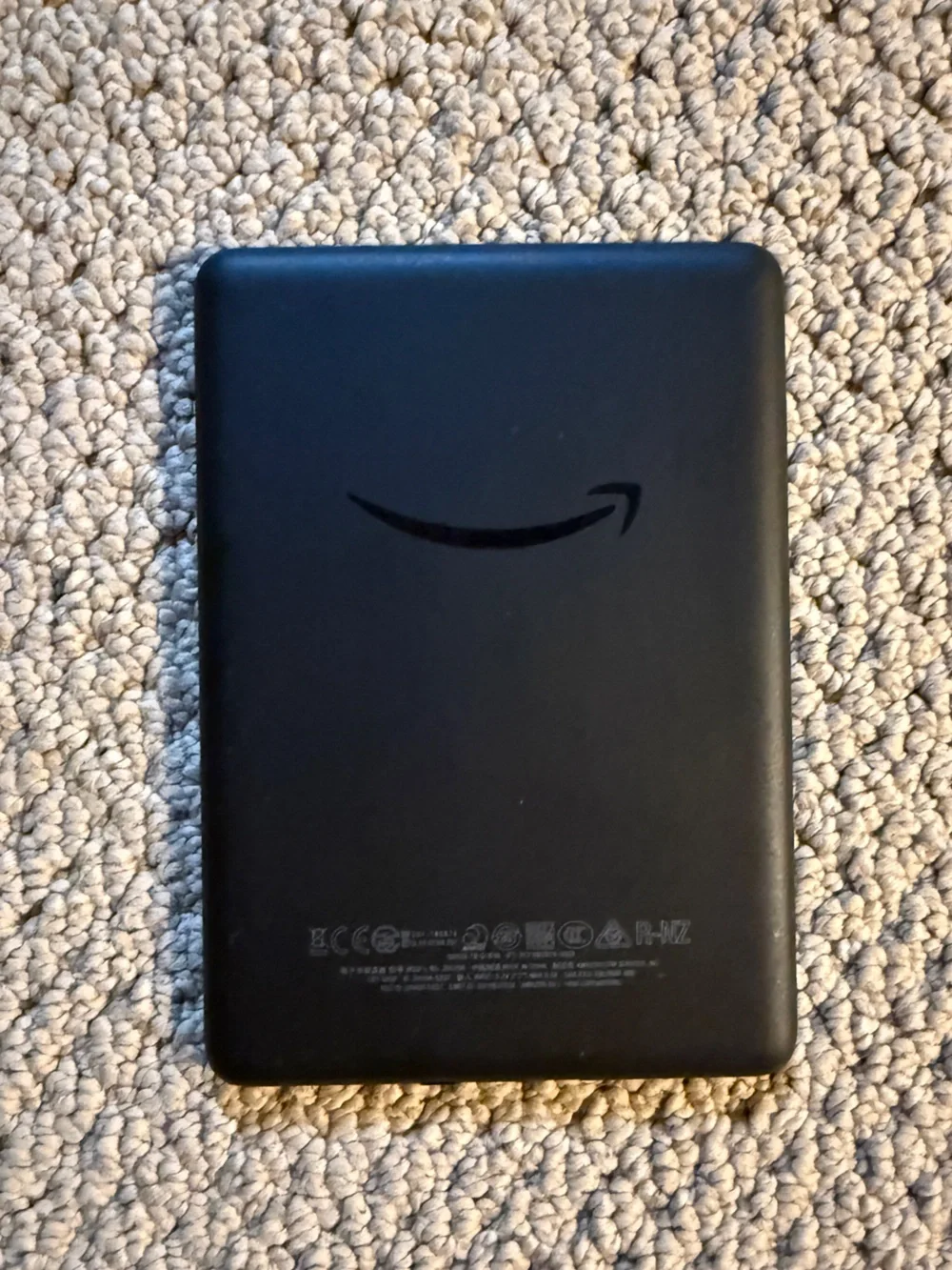Kindle 10th Generation - Picture 6 of 7